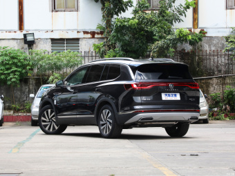 VW Talagon Luxury Jiajing Pro 6-seater 4 Motion 380TSI